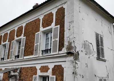 Restauration d’une maison en meulière à ÉLANCOURT, avant les travaux de ravalement de façade