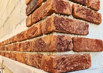 Pose de parements de briques et meulières à Meudon (92)
